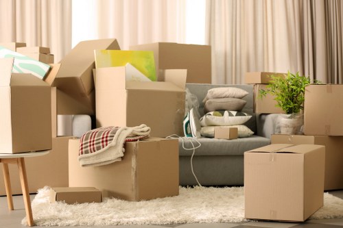 Local removal van for furniture and boxes in central London