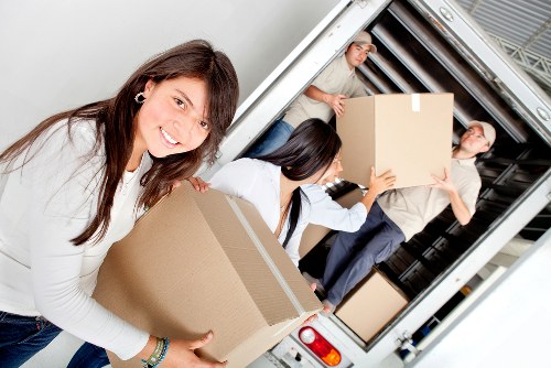 Transport and loading support for a Pimlico house or flat move
